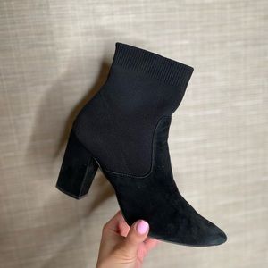 BLACK BOOTIES